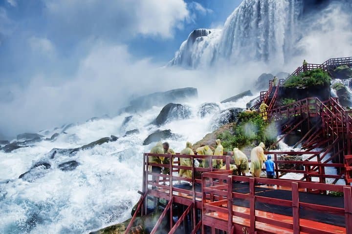 Custom Private Step-On Tour at Niagara Falls: Design Your Perfect Day photo 5