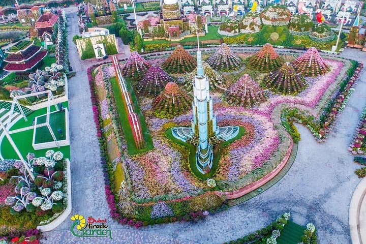 Evening at Dubai Miracle Garden & Global Village — Tickets with Private Transfer photo 5
