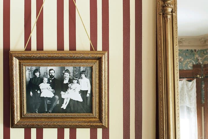 Inside Hemingway’s Oak Park Birthplace: 50-Minute Guided Tour photo 2