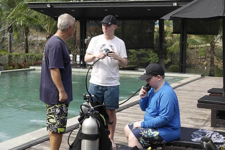 PADI Bubblemaker Koh Chang — Intro Scuba for Kids (8–9) photo 4