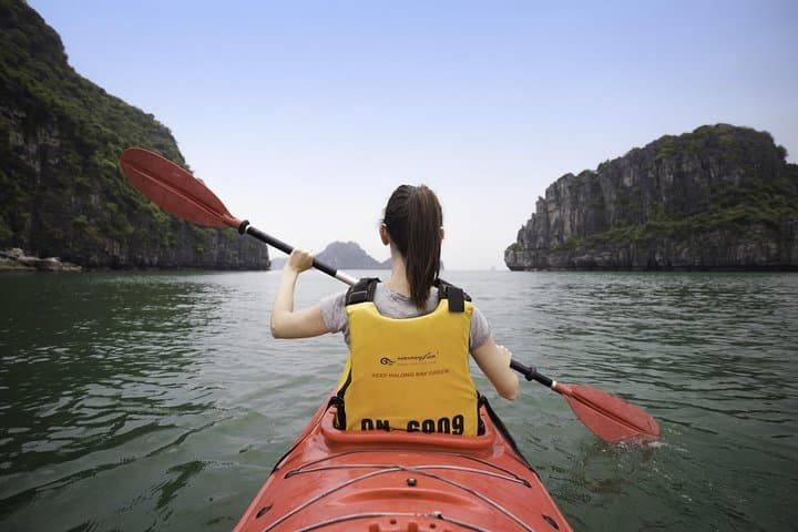 Lan Ha & Ha Long Bay Day Cruise from Cat Ba: Kayaking, Caves and Floating Villages photo 3
