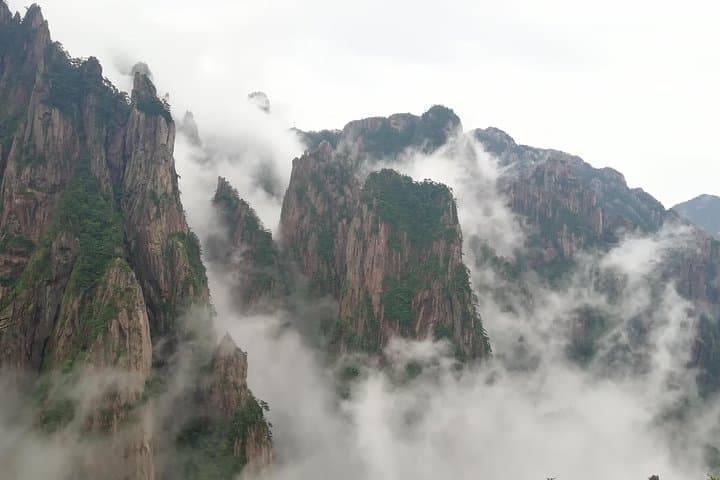 Sunrise on Huangshan: 2-Day Yellow Mountain & Tunxi Old Street Mini Group Tour photo 3