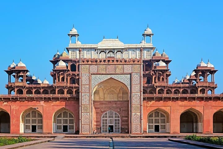 Golden Triangle Adventure: Delhi, Agra & Jaipur 5-Day Cultural Tour photo 4