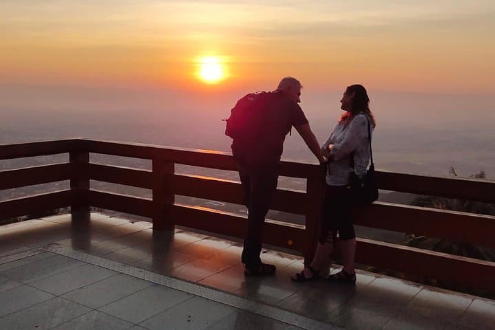 Dawn at Doi Suthep: Sunrise, Alms and Quiet Temples Above Chiang Mai photo 4