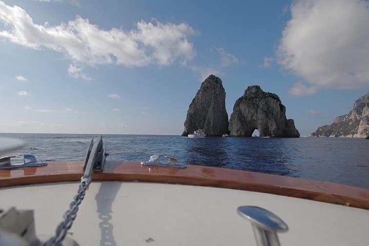 Capri in a Day: Small-Group Boat Trip from Positano or Praiano photo 2