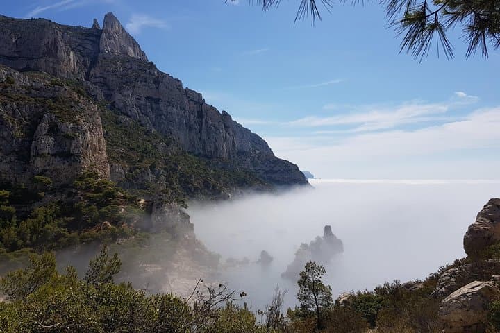 Explore Calanques National Park: Guided Coastal Hiking from Marseille to Morgiou photo 2