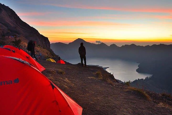 Trekking Mount Rinjani: 2-Day Sembalun Rim and Summit Trek photo 3