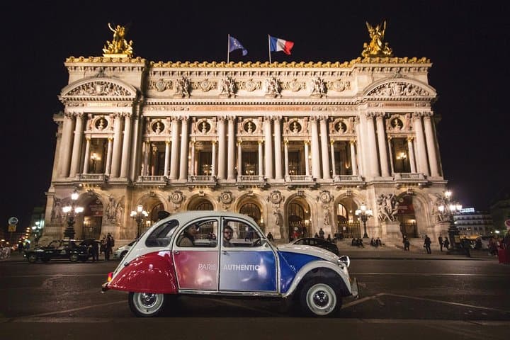 Paris Night 2CV Tour: Champagne, Montmartre & Eiffel Light Show