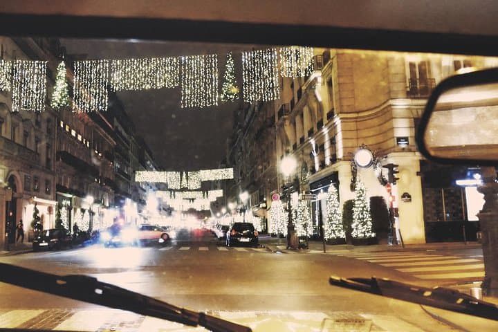 Paris Night 2CV Tour: Champagne, Montmartre & Eiffel Light Show photo 6