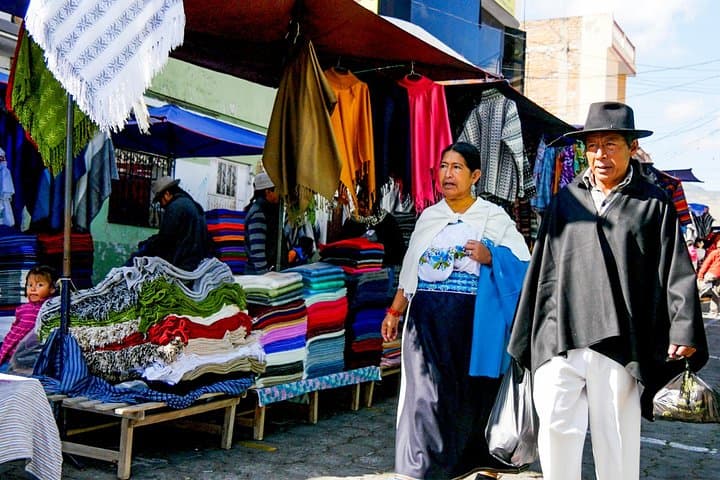 Private Day Trip from Quito to Otavalo, Cuicocha Lake & Peguche Waterfall
