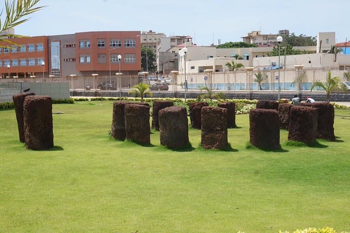Two-Day Dakar Highlights: Gorée Island, Lac Rose & Bandia Wildlife Safari photo 2