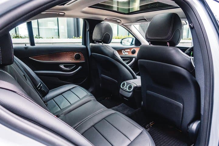Greenock to Edinburgh Executive Transfer — Private Premium Airport Transfer photo 5