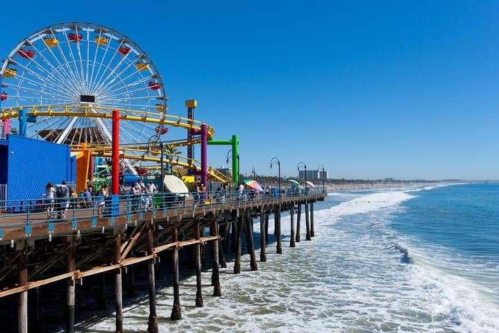 Los Angeles Full-Day Private Highlights Tour: Griffith to Santa Monica photo 3