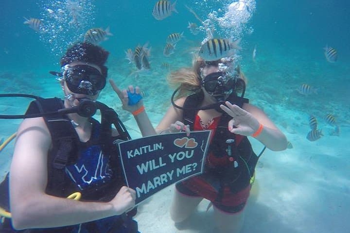 Punta Cana Underwater Marriage Proposal: Private Scuba Proposal & Catamaran Celebration photo 5