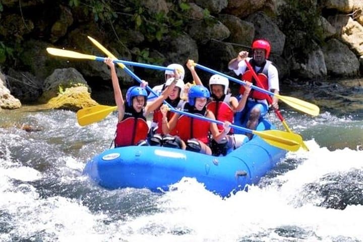 Private Rio Bueno River Adventure from Runaway Bay — Tubing, Kayaking & Rafting photo 3