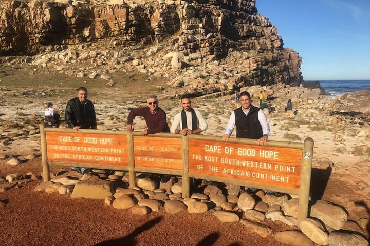 Private Tour to Boulders Beach Penguin Colony & Cape of Good Hope — Cape Peninsula Day Tour photo 1