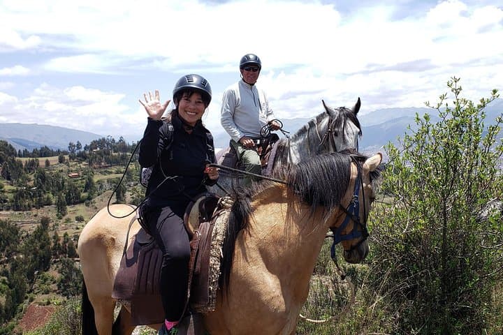 Horseback Riding to Inkilltambo: Half-Day Inca Ruins Ride from Cusco