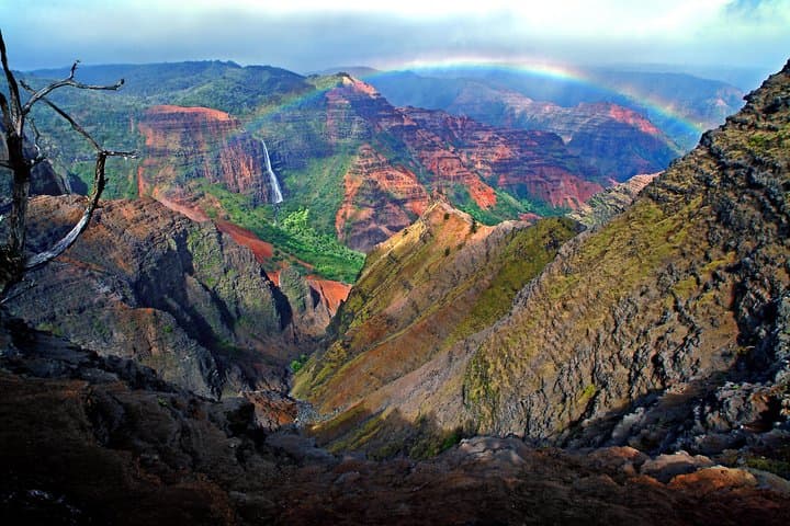 Explore Kauai’s South and West Shores on a Private Luxury Tour