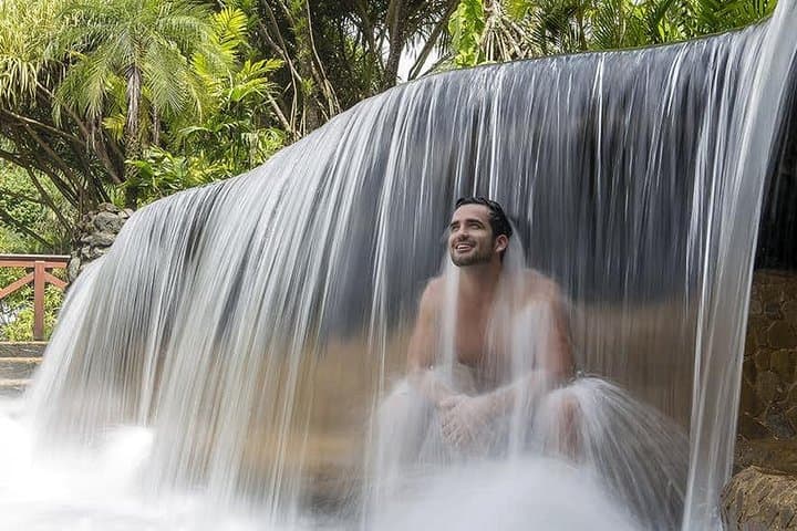 Tabacon Hot Springs Day Pass: Arenal's Natural Thermal River Experience photo 2
