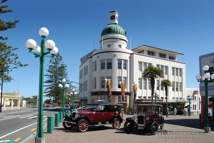 Explore Napier & Hawke's Bay: Art Deco, Te Mata Peak and Country Views