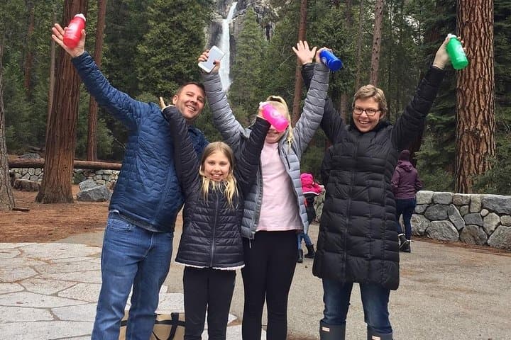 Explore Yosemite National Park in Private SUV: Glacier Point and Valley Highlights photo 5