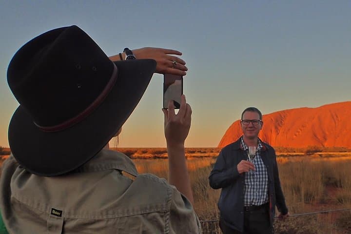 Uluru Sunset Viewing Tour — Small-Group with Sparkling Wine photo 3