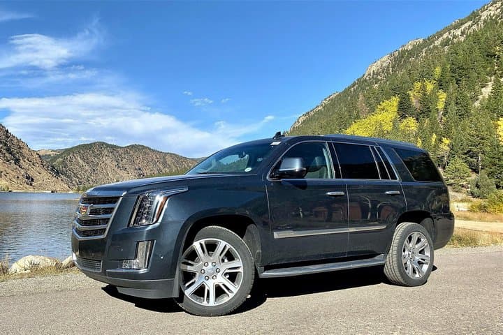 Private SUV Shuttle from Eagle County Airport to Vail & Beaver Creek — Luxury Transfer photo 6