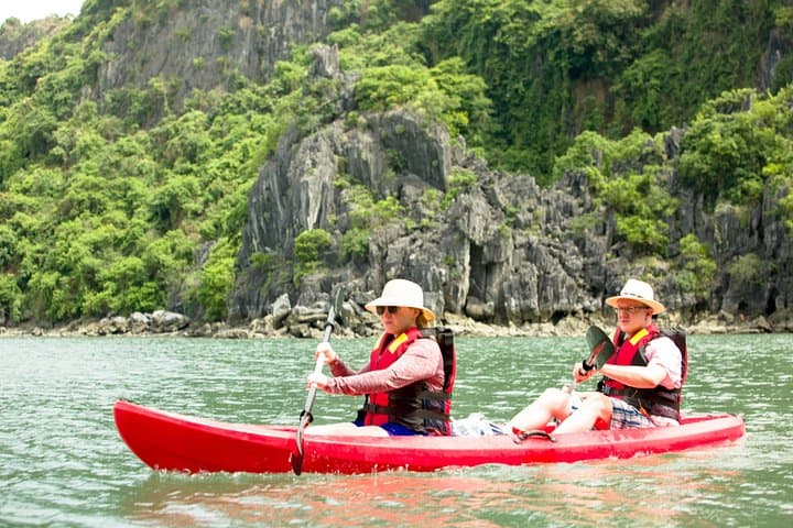 Hanoi to Ha Long: 5-Day Northern Vietnam Highlights Tour photo 1