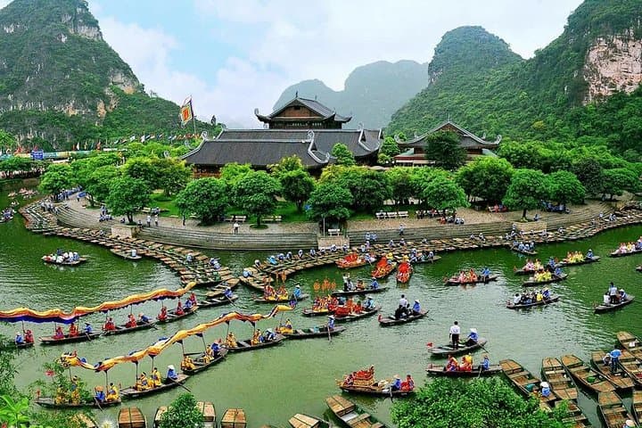 Hanoi to Ha Long: 5-Day Northern Vietnam Highlights Tour photo 3