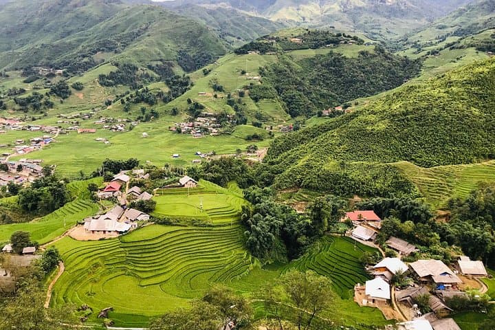 Luxury 2-Day Sapa Trek and Fansipan Peak from Hanoi photo 4