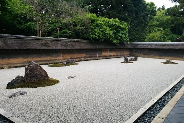 Private Highlights of Kyoto: A 7‑Hour Walking & Transit Tour of Temples, Bamboo & Gion photo 4