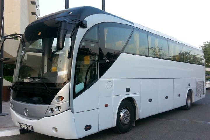 Private Dubai–Abu Dhabi Transfers: Airport & Hotel Pickup Service