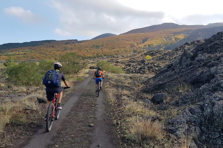 Full Circuit of Mount Etna by E‑MTB: One‑Day Circumnavigation from Catania photo 5