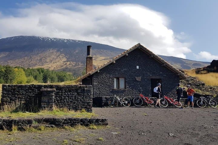 Full Circuit of Mount Etna by E‑MTB: One‑Day Circumnavigation from Catania photo 3