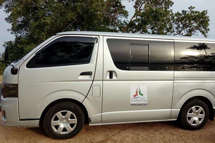 Private Transfer Negombo to Tangalle — 3.5–4 Hour Coastal Drive in Comfort photo 3