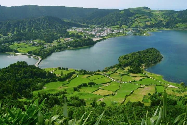 Sete Cidades Volcano Lakes: Half-Day Tour from Ponta Delgada photo 3