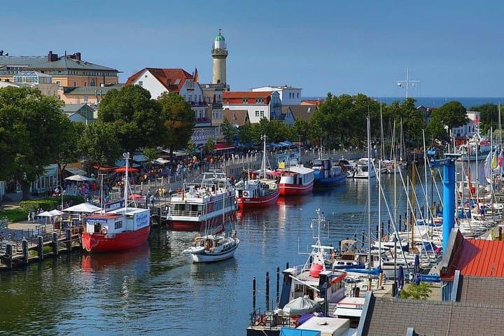 Rostock and Warnemünde Private Shore Excursion — Coastal Panorama & Old Town Walking Tour photo 4