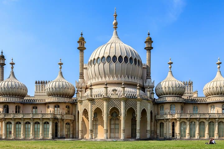 Brighton Story Walking Tour: 90-Minute Old Town & Seafront Guided Walk photo 3