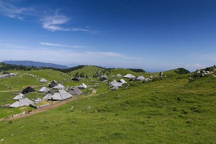 Velika Planina private hiking trip from Ljubljana — Shepherd Huts & Alpine Meadows photo 2
