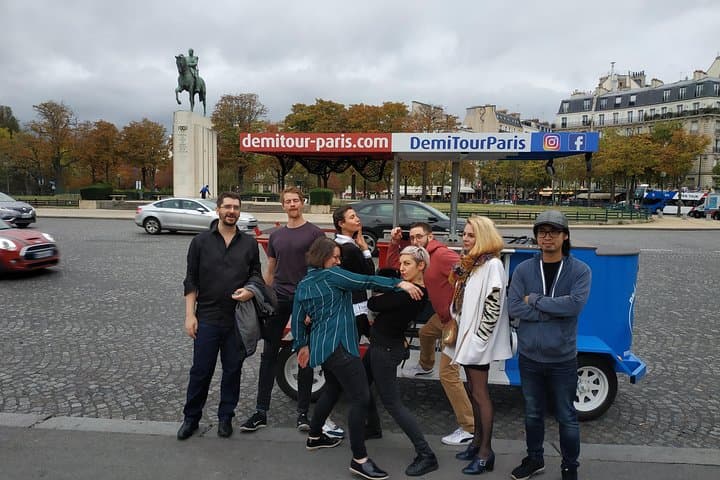 Paris Beer Bike Bar Tour: Pedal, Sip, and See the Eiffel Tower photo 4