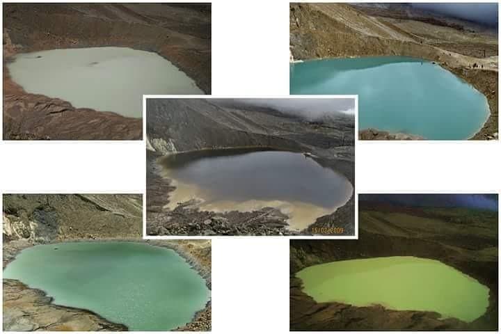 One-Day Mount Papandayan Hike: Craters, Colored Lakes & the Dead Forest photo 2