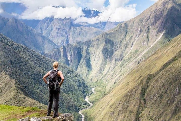 Short Inca Trail to Machu Picchu — Sunrise Hike to the Sun Gate photo 3
