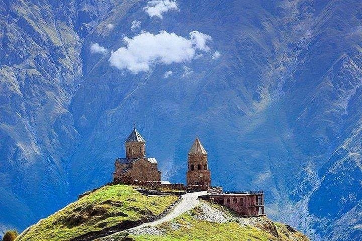 Kazbegi Day Trip from Tbilisi — Ananuri, Gudauri & Gergeti Church