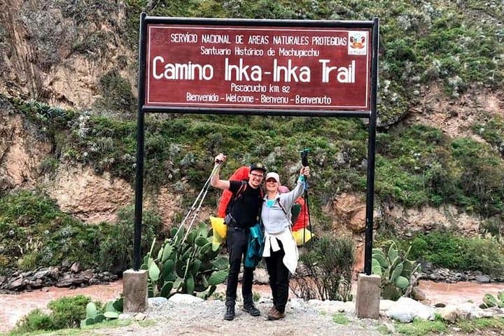 Classic Inca Trail 4-Day Private Trek to Machu Picchu photo 2