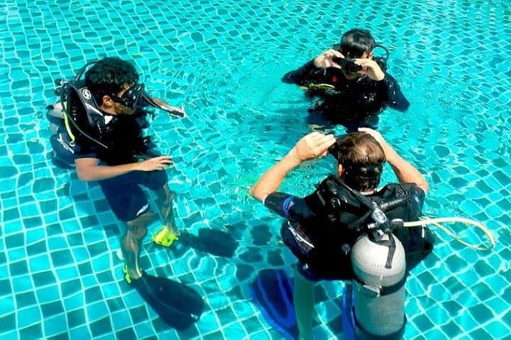 6-Week PADI Divemaster Course in Koh Chang — Professional Scuba Training photo 5