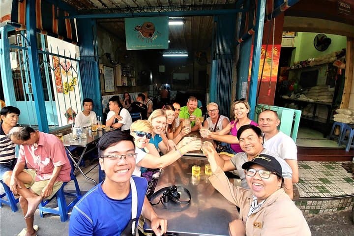 Saigon Scooter Street-Food Tour With a Female Driver