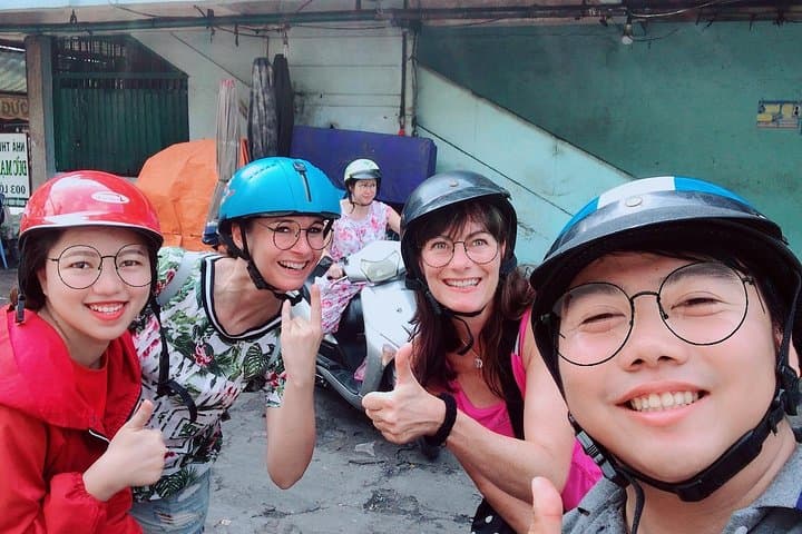 Saigon Scooter Street-Food Tour With a Female Driver photo 6