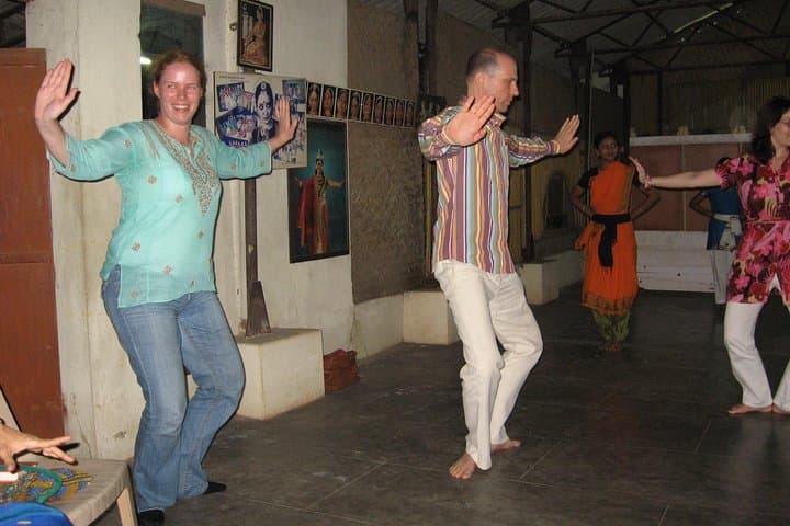 Private Dancer's Trail in Chennai — Learn Bharatanatyam in a Dancer’s Home