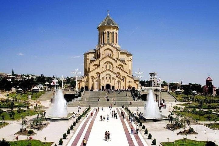 Tbilisi Full-Day City Tour: Old Town, Narikala & Sameba Cathedral Highlights photo 2