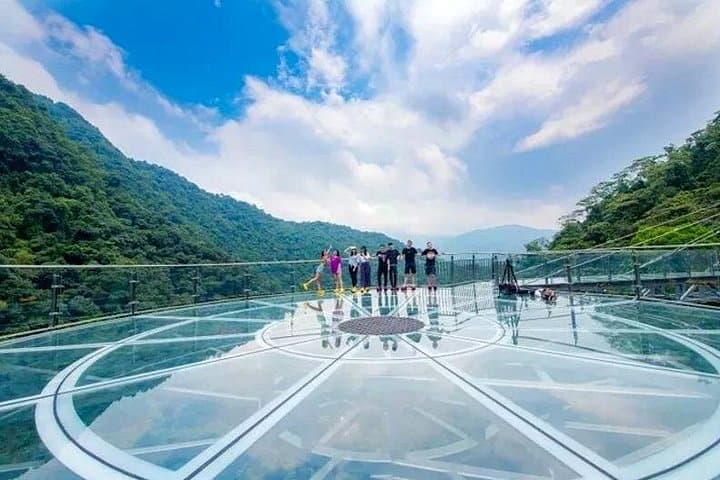 Glass Bridge & Waterfalls: Private Day Trip to Gulong Canyon from Guangzhou